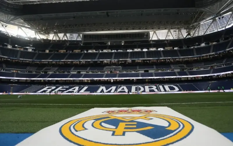 ريال مدريد يخطط لثورة تصحيح شاملة.. 10 لاعبين على أعتاب الرحيل